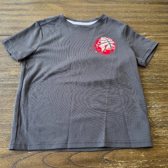 Boys Old Navy Active gray basketball t-shirt tee short sleeve top size Small 6-7 - Picture 1 of 3